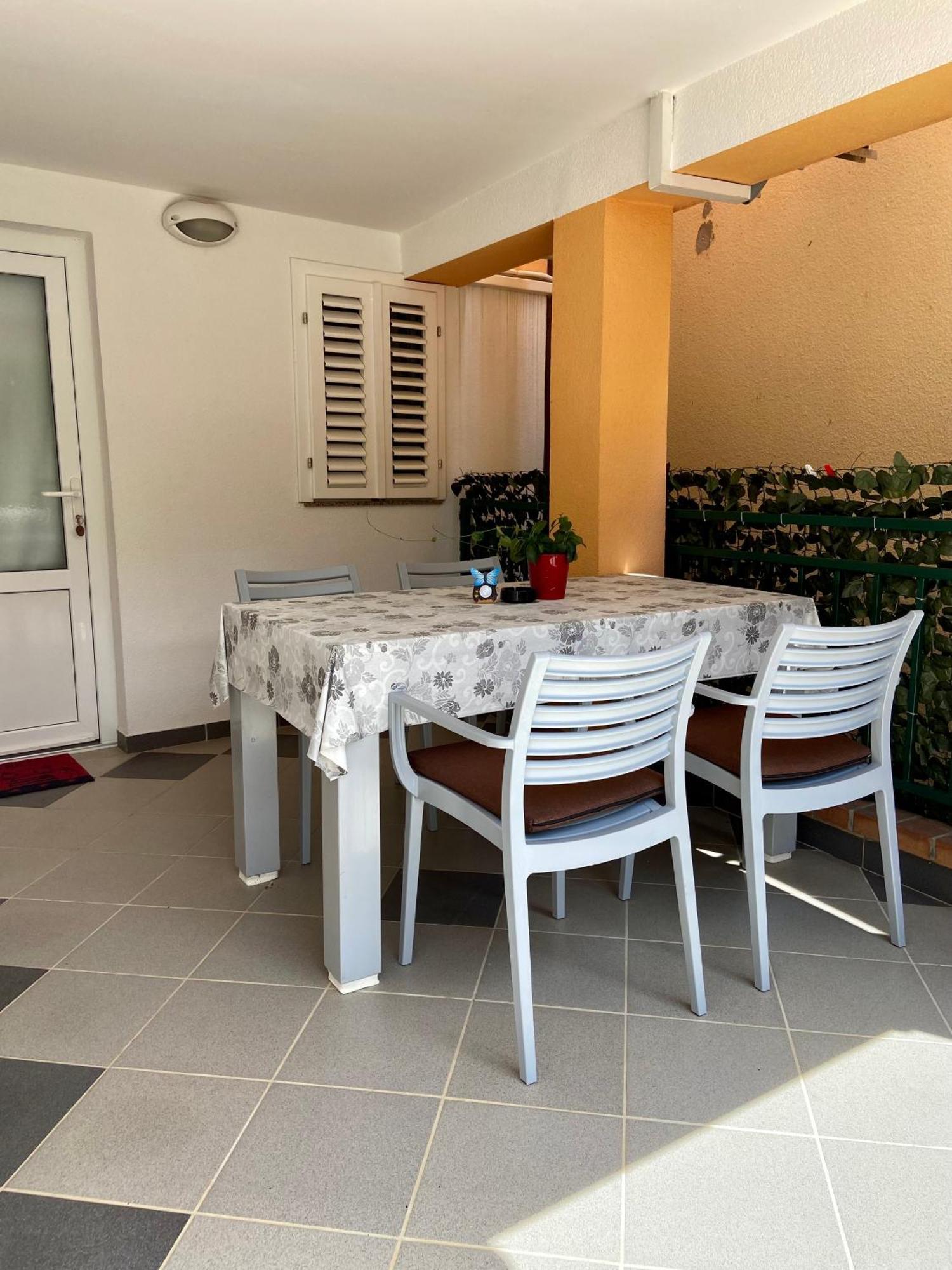 Apartments Leila Mali Lošinj Exterior foto